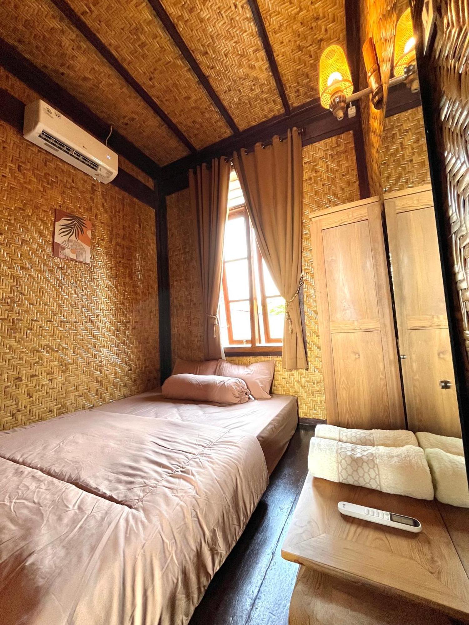 Joglo Homestay Banyuwangi Banyuwangi  Eksteriør bilde
